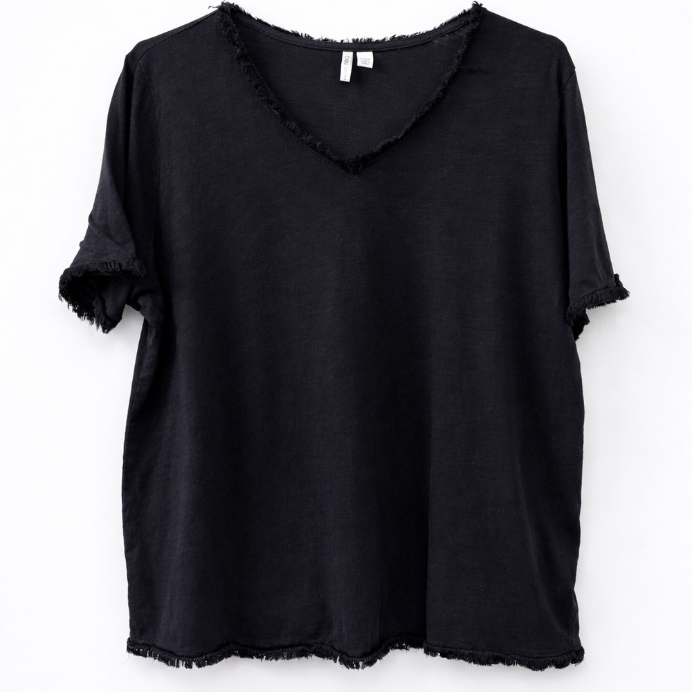Cato Black Frayed V-Neck Short Sleeve Tee